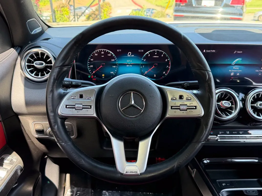 Mercedes-Benz GLB photo 47