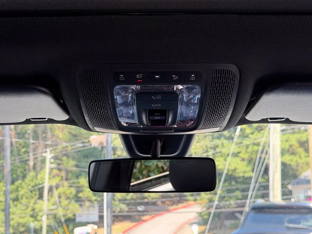 Mercedes-Benz GLB photo 53