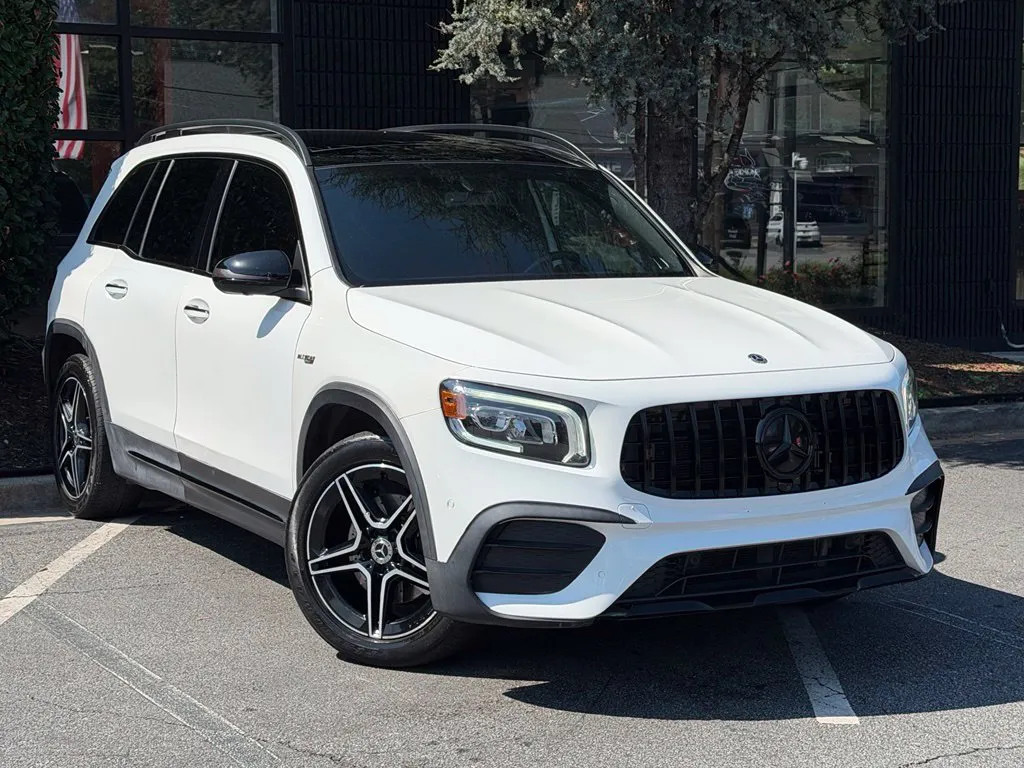 Mercedes-Benz GLB photo 7