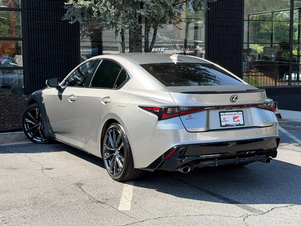Lexus IS photo 19