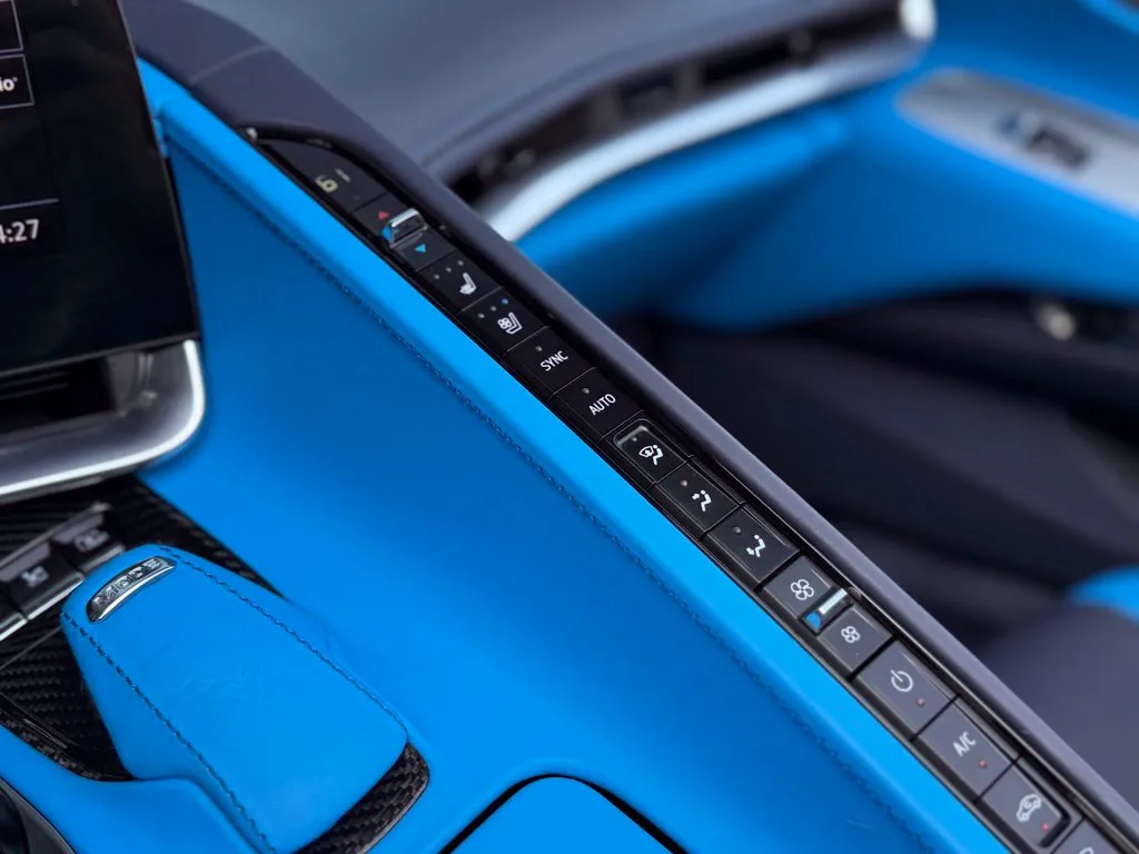 Chevrolet Corvette photo 47