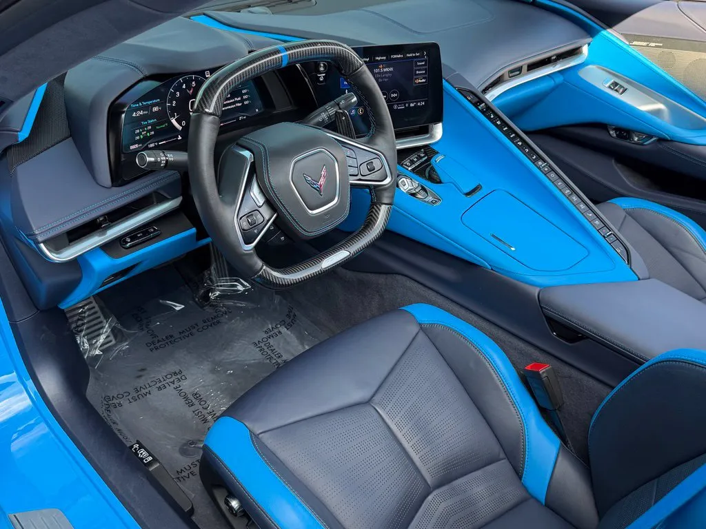 Chevrolet Corvette photo 24