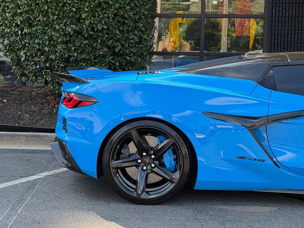 Chevrolet Corvette photo 22