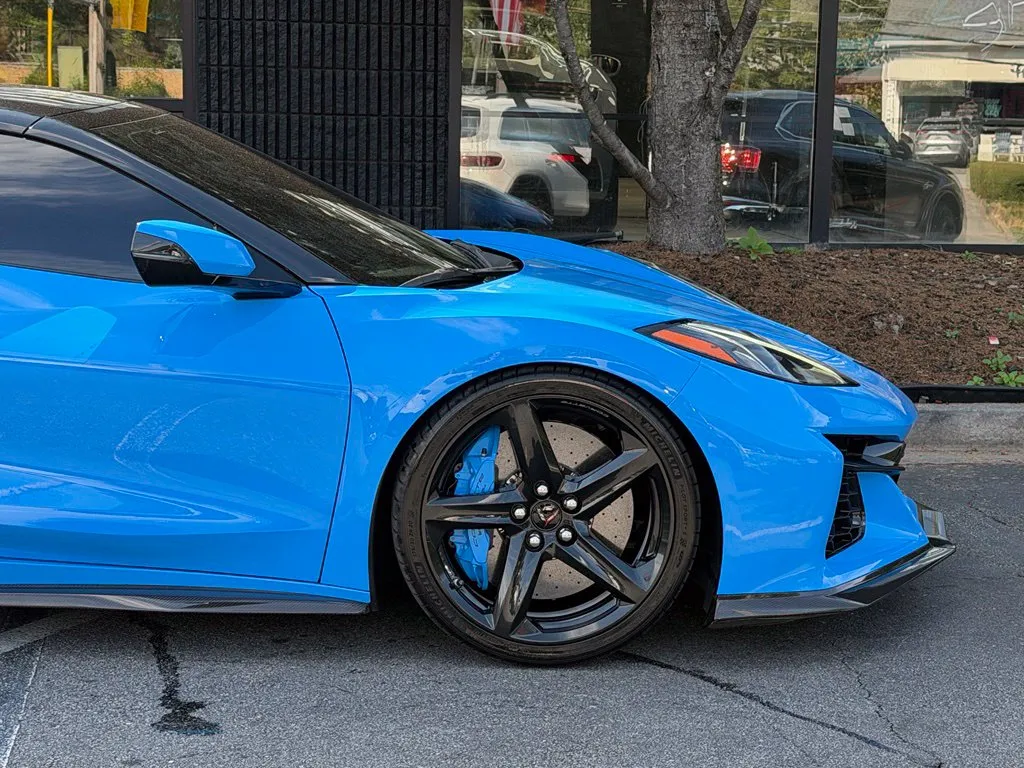 Chevrolet Corvette photo 23