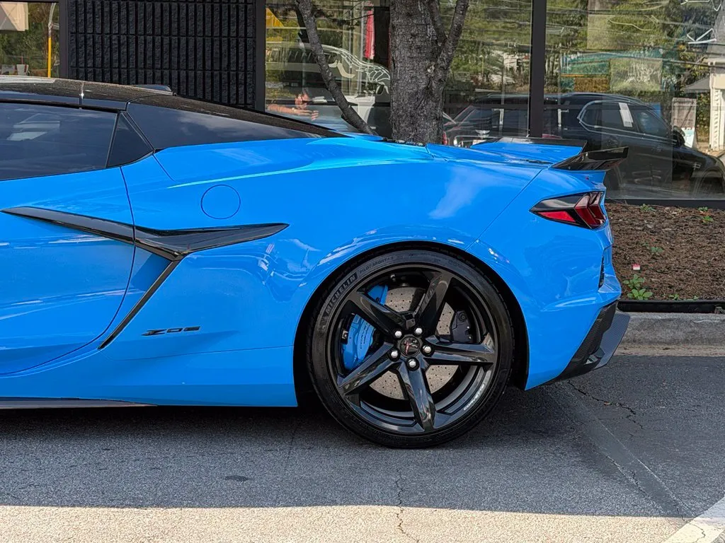 Chevrolet Corvette photo 11