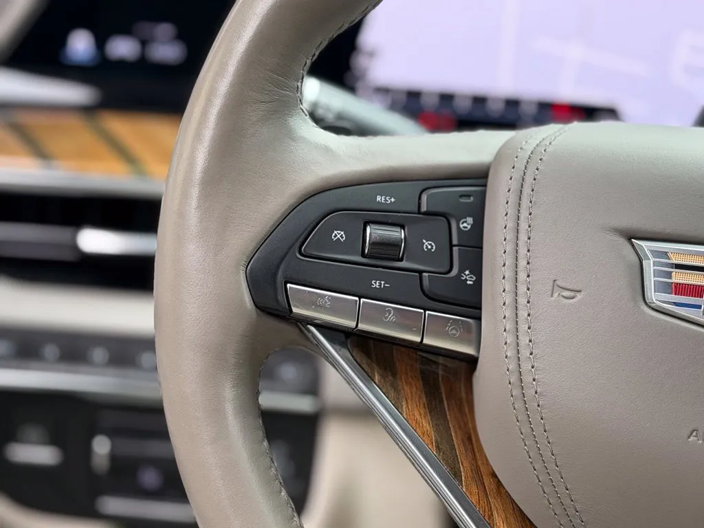 Cadillac Escalade photo 47