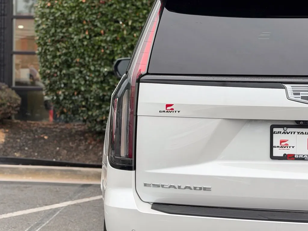 Cadillac Escalade photo 15