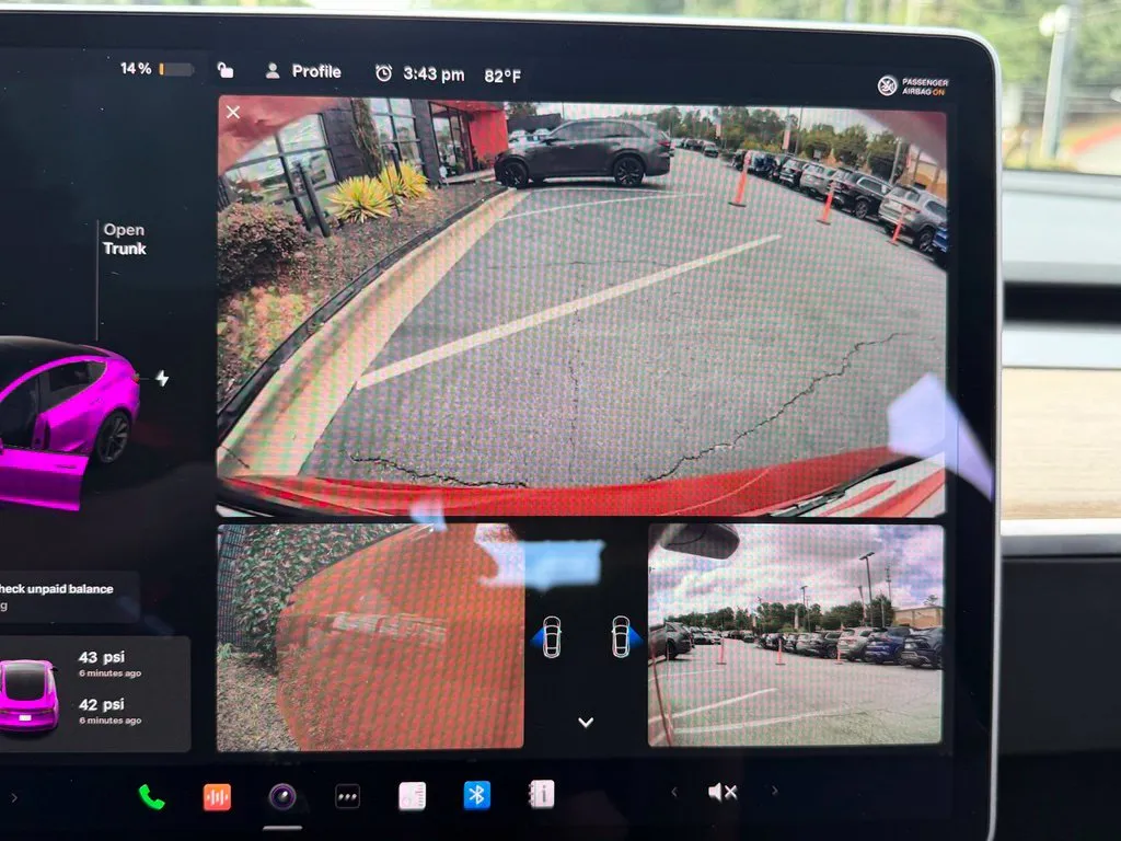 Tesla Model 3 photo 51