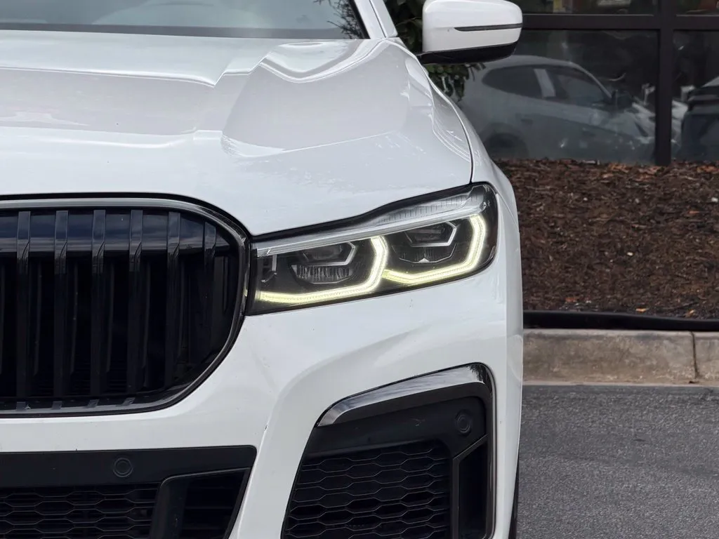 BMW 7 Series photo 5
