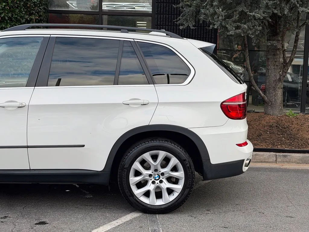 BMW X5 photo 11