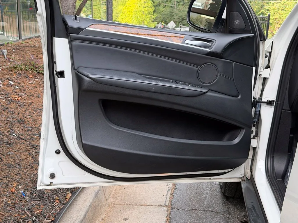 BMW X5 photo 29