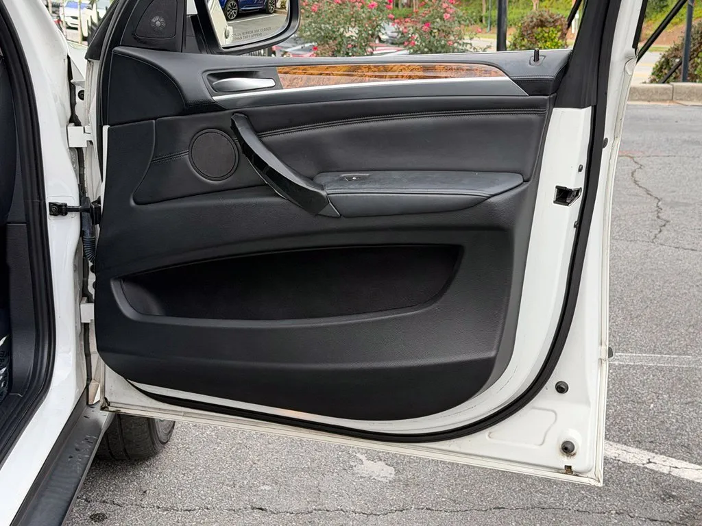 BMW X5 photo 38