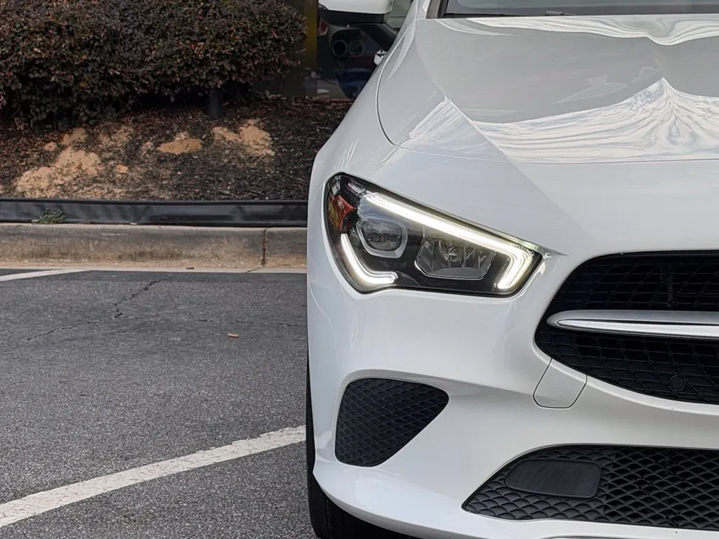 Mercedes-Benz CLA photo 4