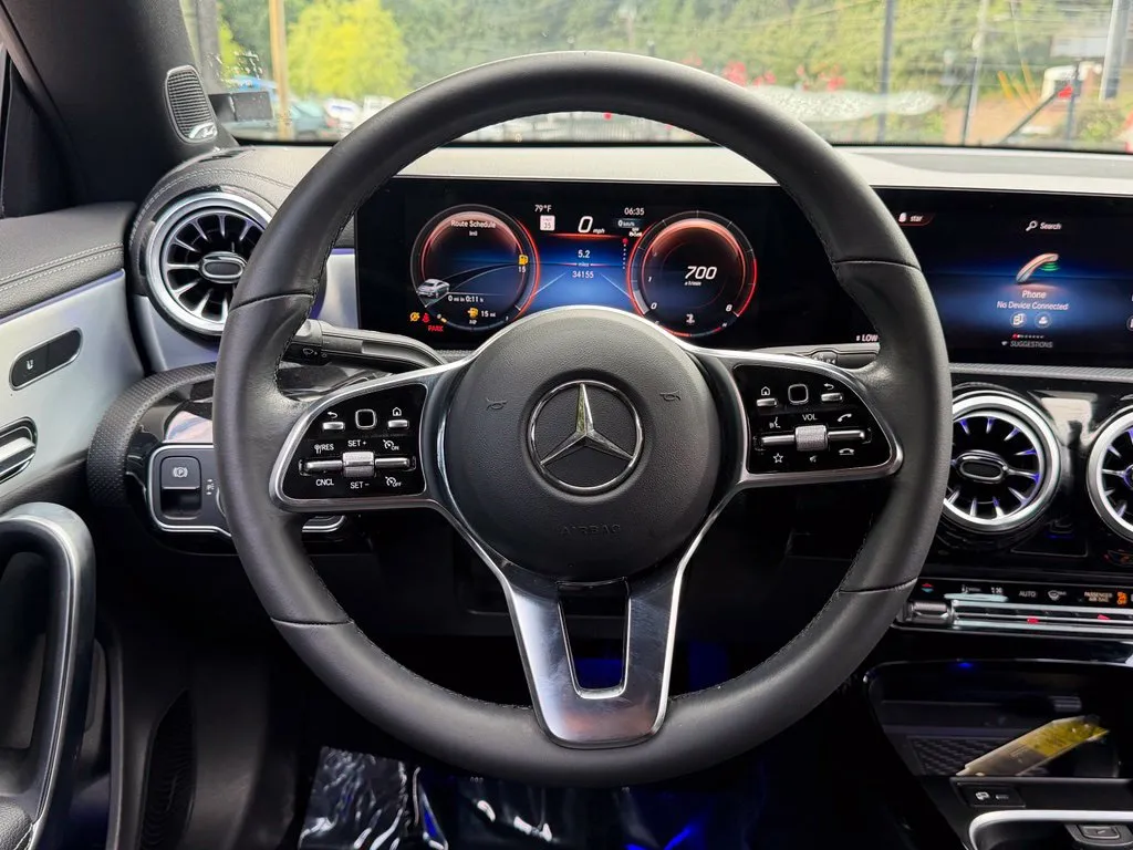 Mercedes-Benz CLA photo 42