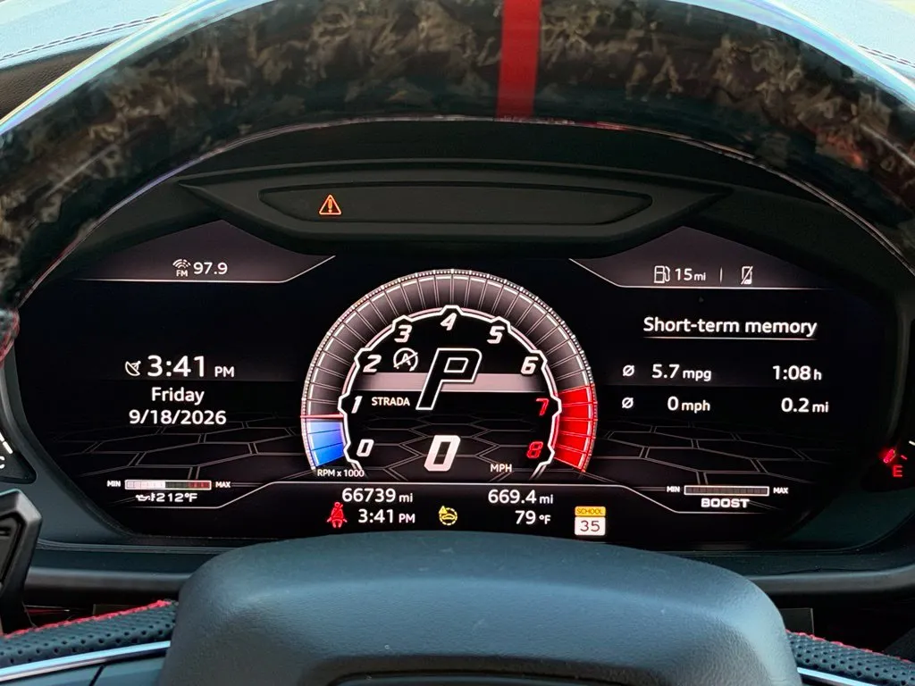 Lamborghini URUS photo 47