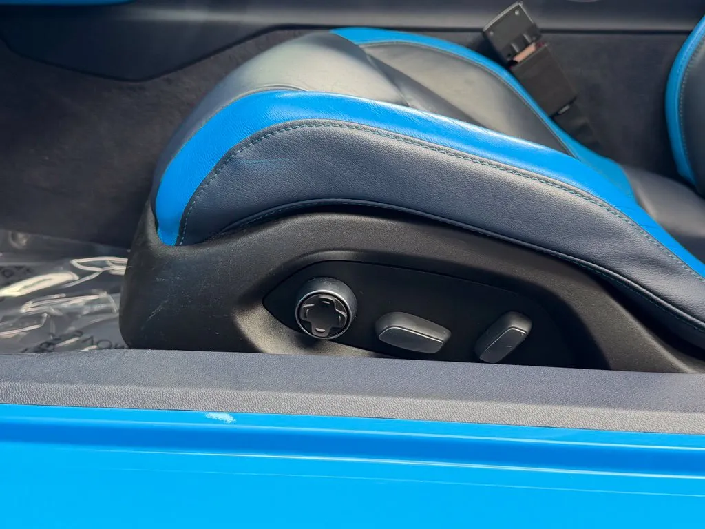 Chevrolet Corvette photo 26
