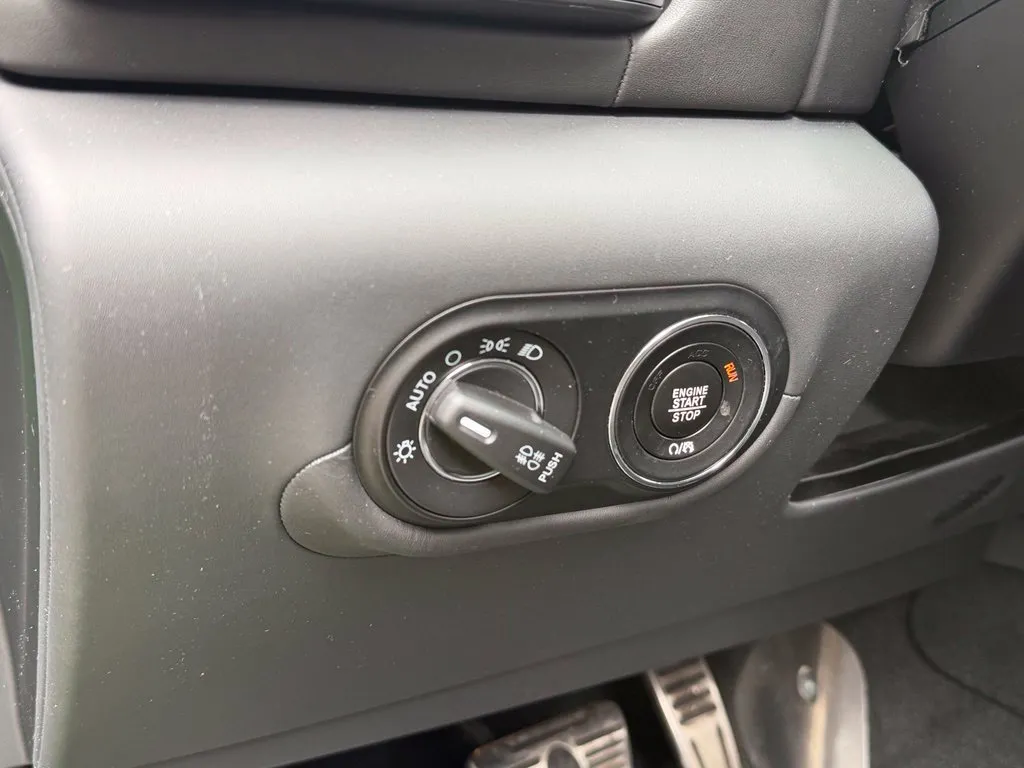 Maserati Levante photo 28