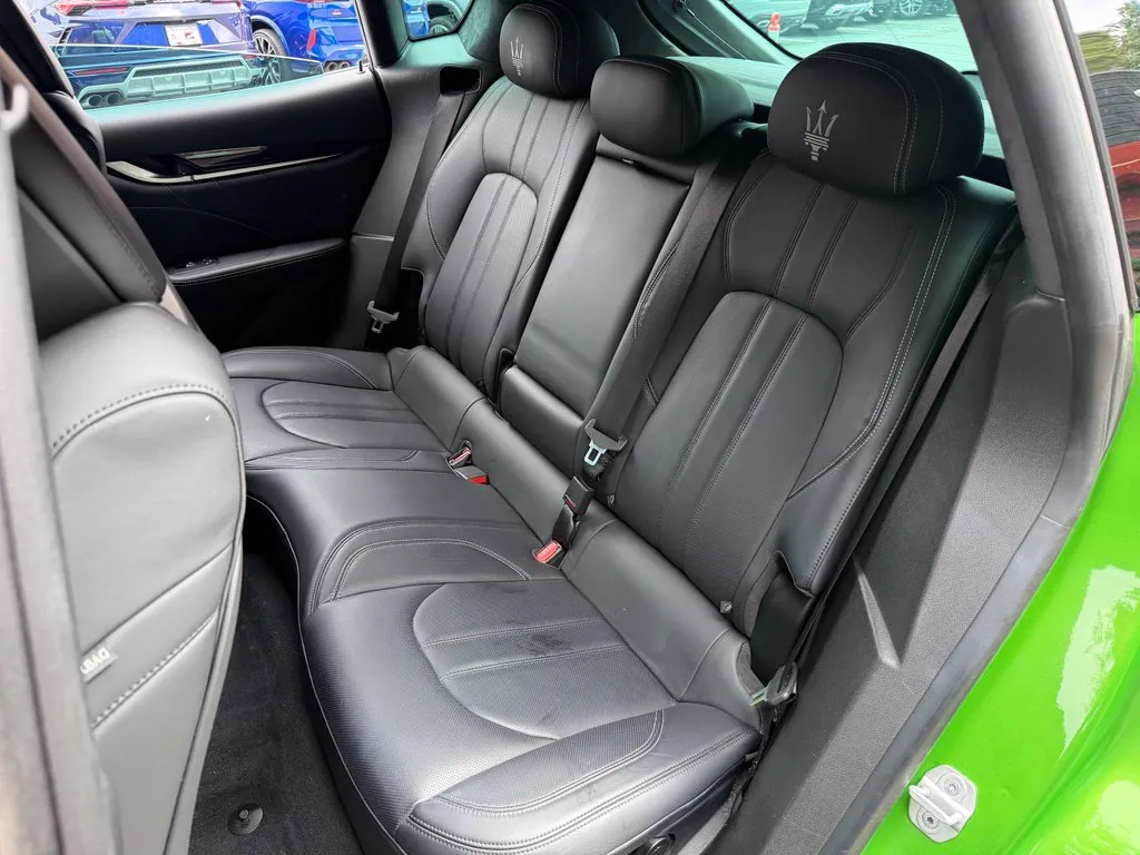 Maserati Levante photo 32