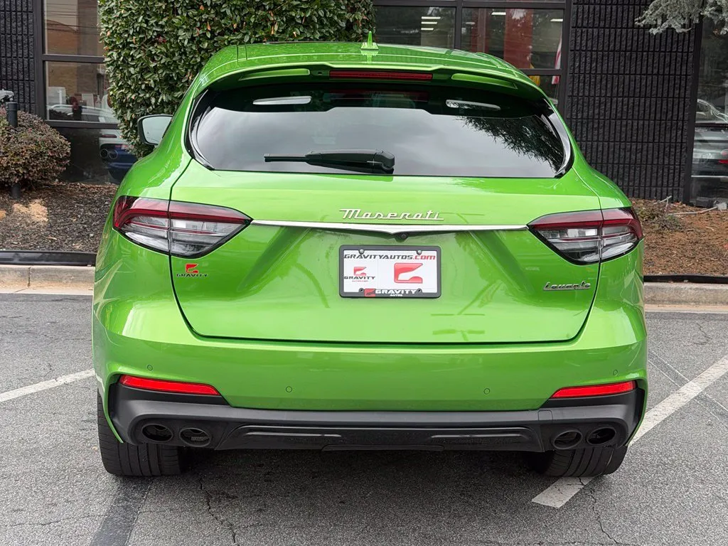 Maserati Levante photo 14