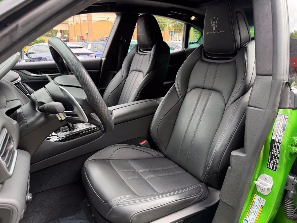 Maserati Levante photo 26