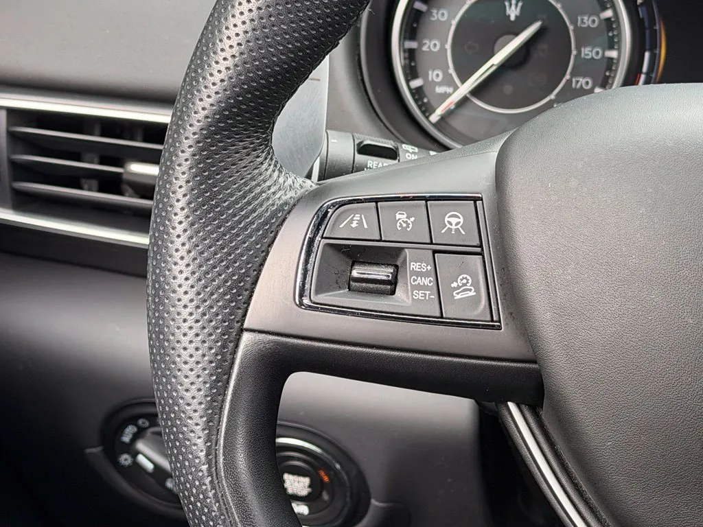 Maserati Levante photo 45