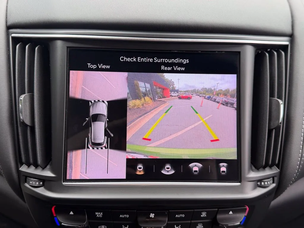 Maserati Levante photo 55