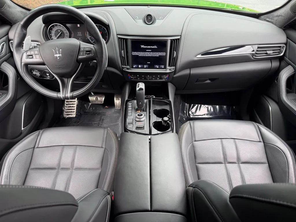 Maserati Levante photo 41