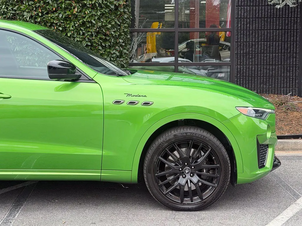 Maserati Levante photo 23