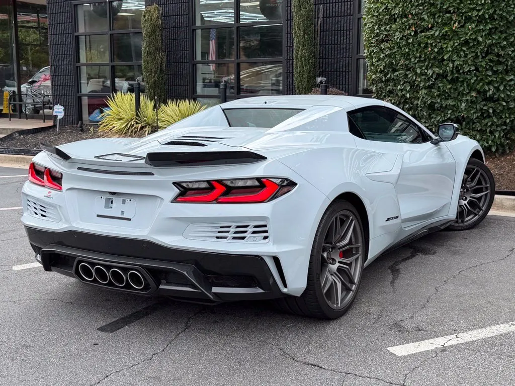 Chevrolet Corvette photo 12