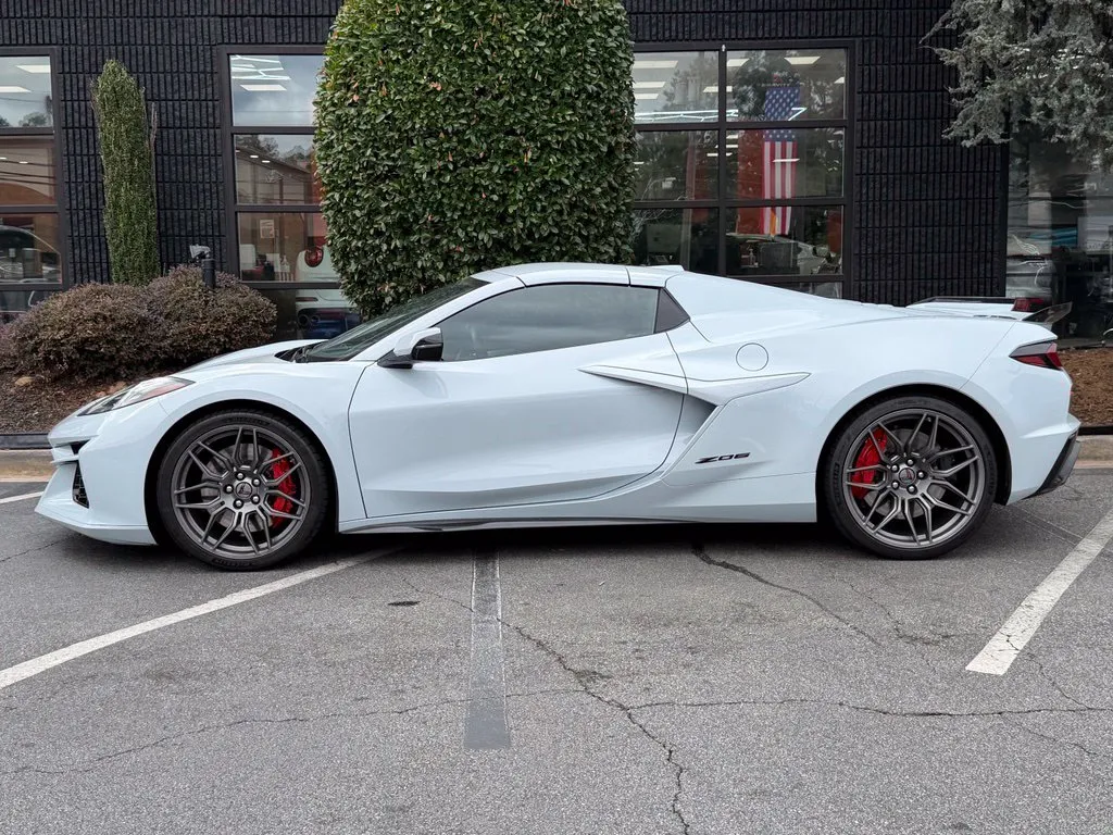 Chevrolet Corvette photo 9