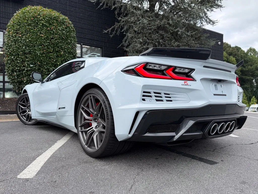 Chevrolet Corvette photo 20
