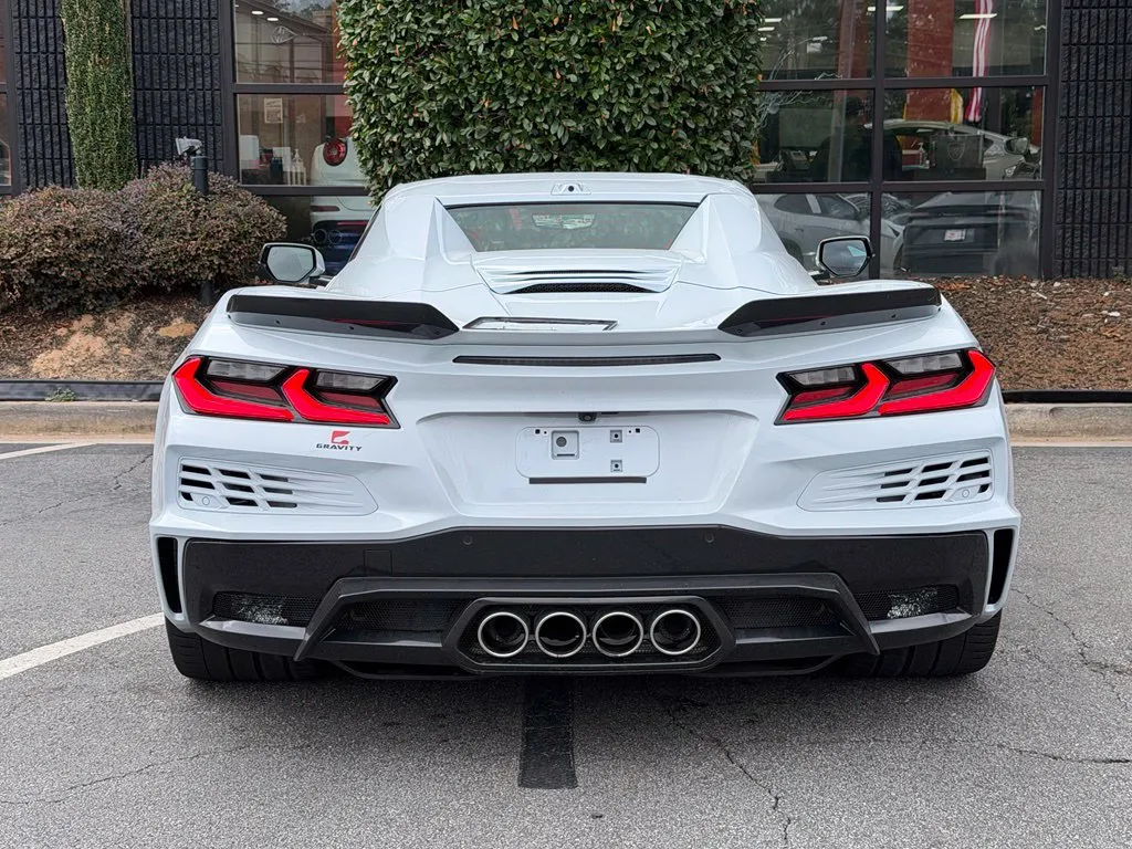 Chevrolet Corvette photo 14