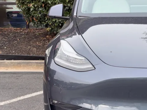 More photos of 2022 Tesla Model Y Long Range at Gravity Autos Sandy Springs, GA