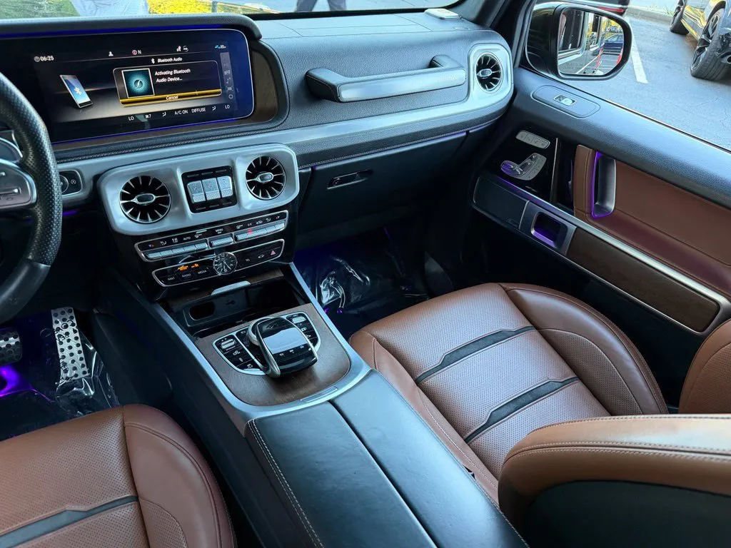 Mercedes-Benz G-Class photo 41