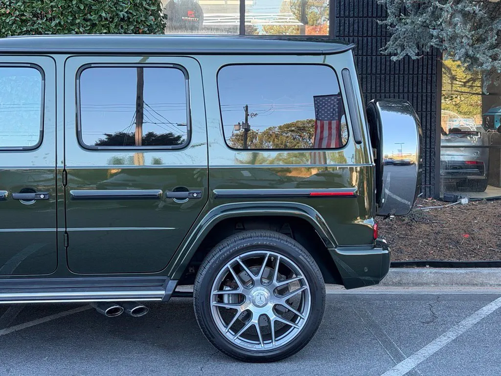 Mercedes-Benz G-Class photo 11