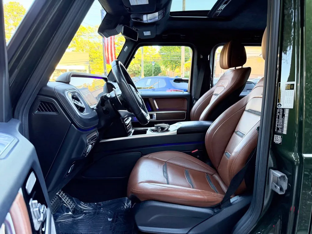 Mercedes-Benz G-Class photo 25