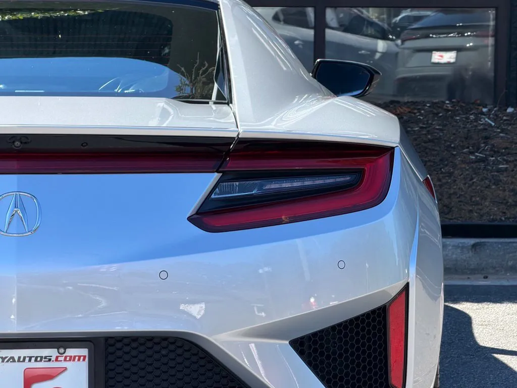 Acura NSX photo 16