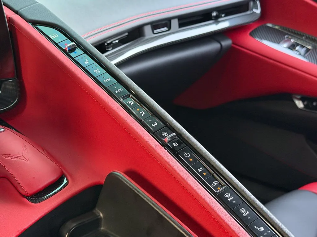Chevrolet Corvette photo 42