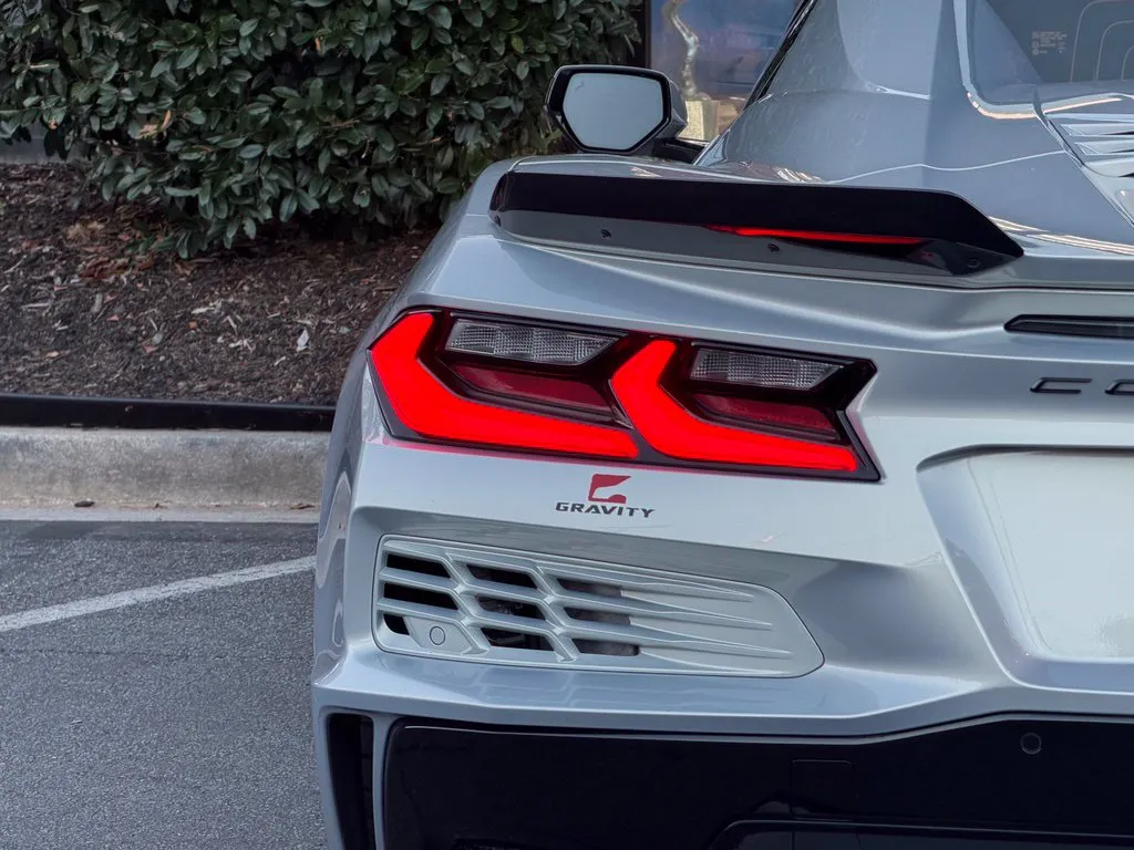 Chevrolet Corvette photo 15