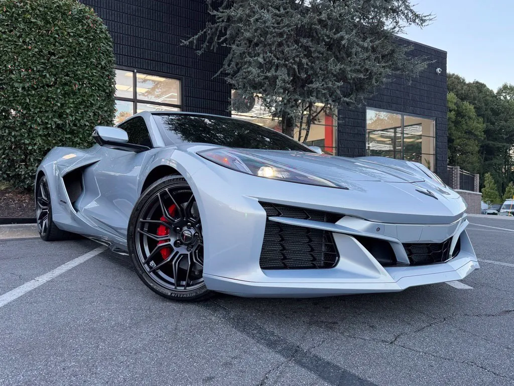 Chevrolet Corvette photo 8