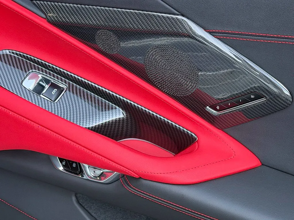 Chevrolet Corvette photo 32