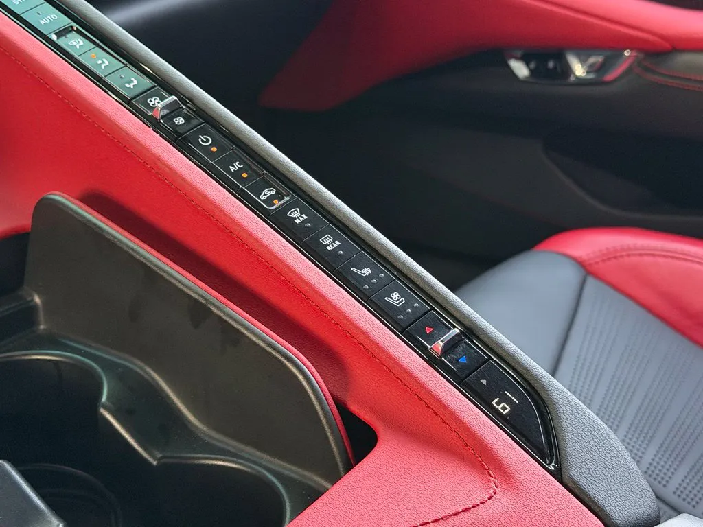 Chevrolet Corvette photo 43