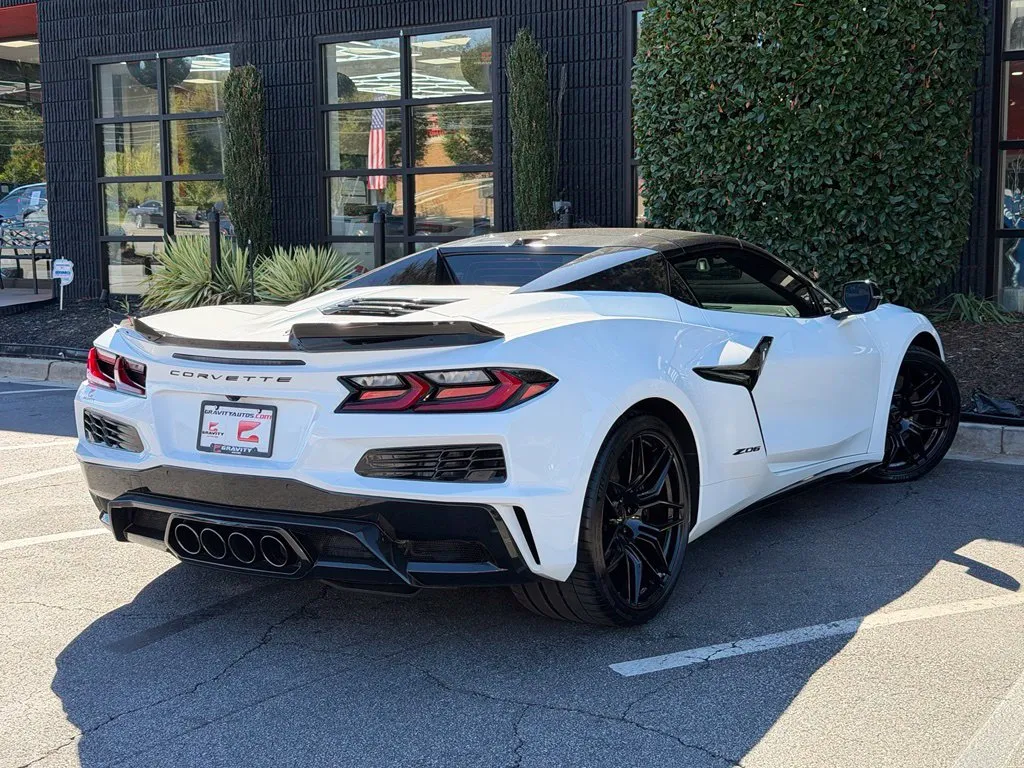 Chevrolet Corvette photo 12