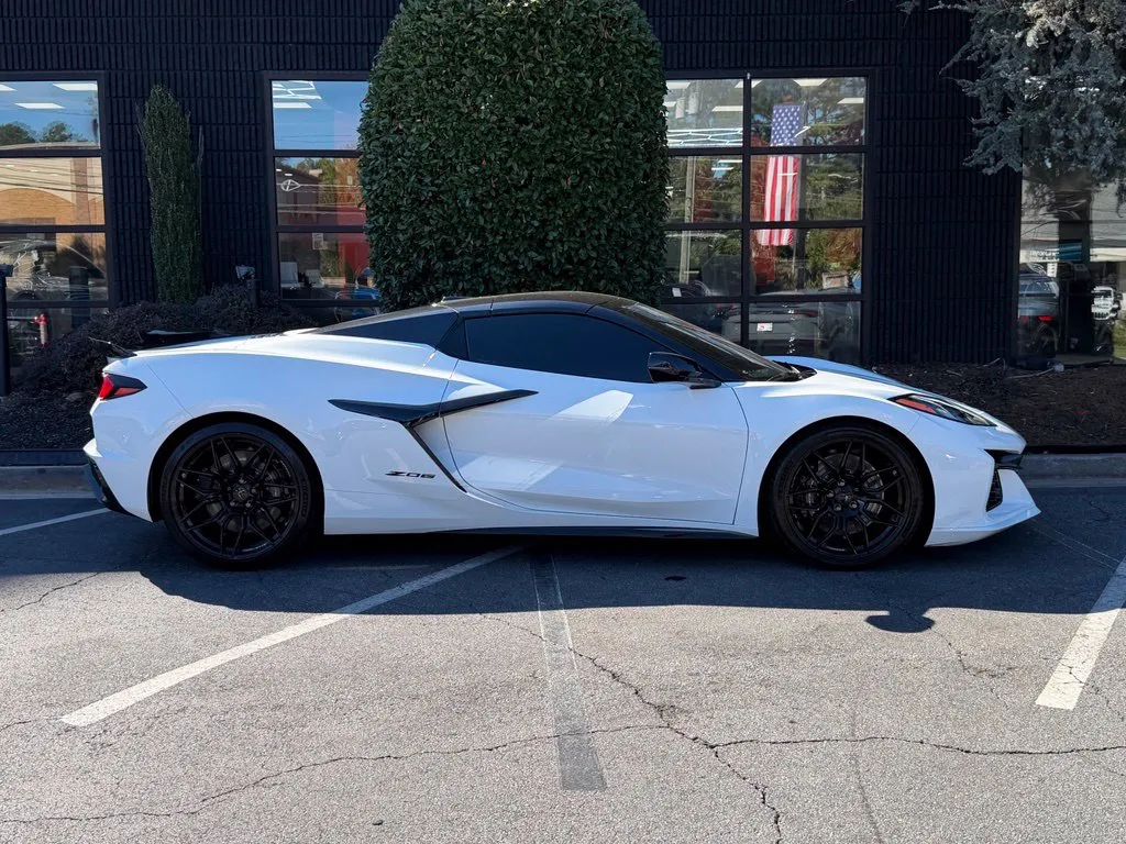 Chevrolet Corvette photo 20
