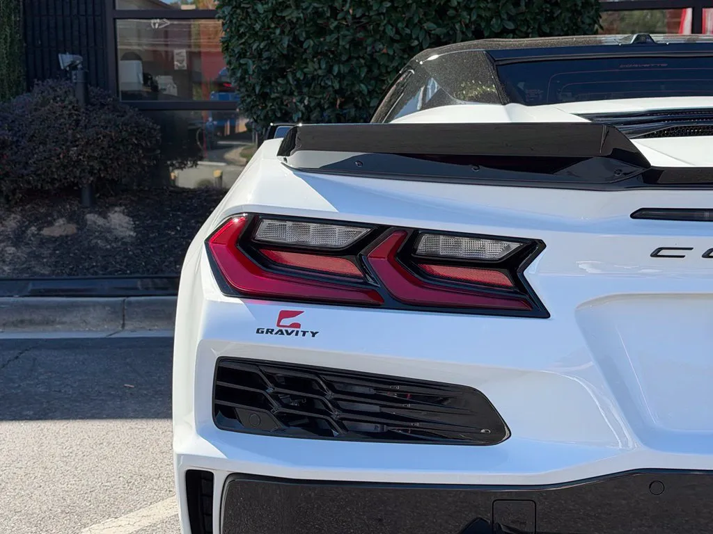 Chevrolet Corvette photo 15