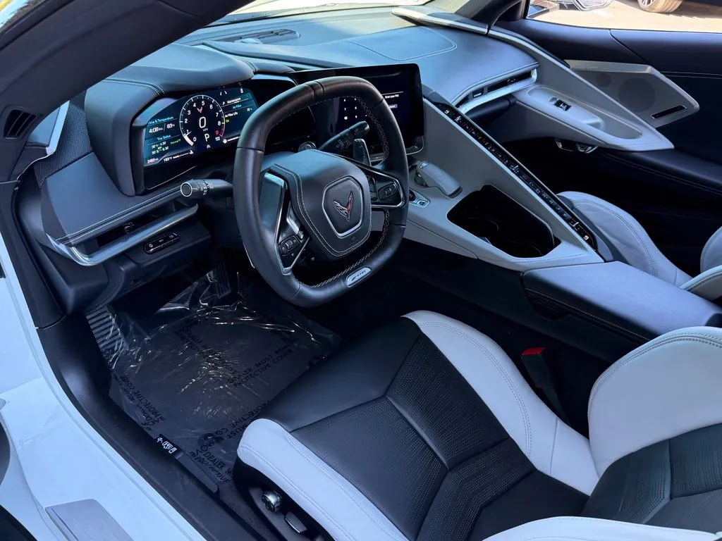 Chevrolet Corvette photo 23