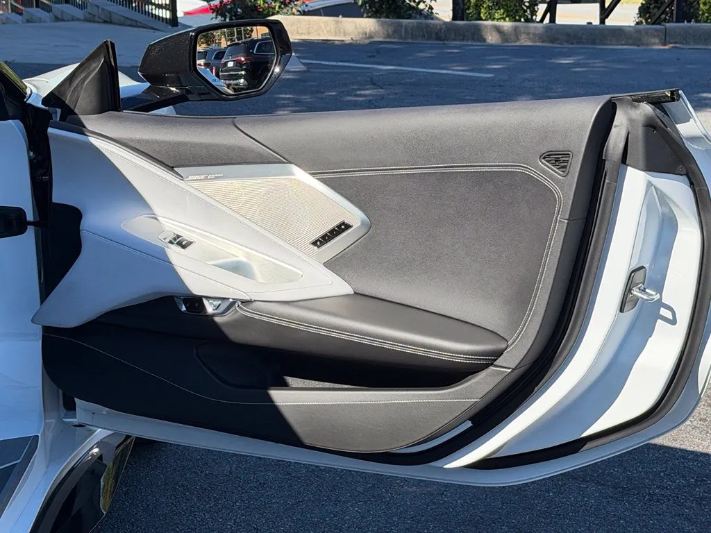 Chevrolet Corvette photo 33