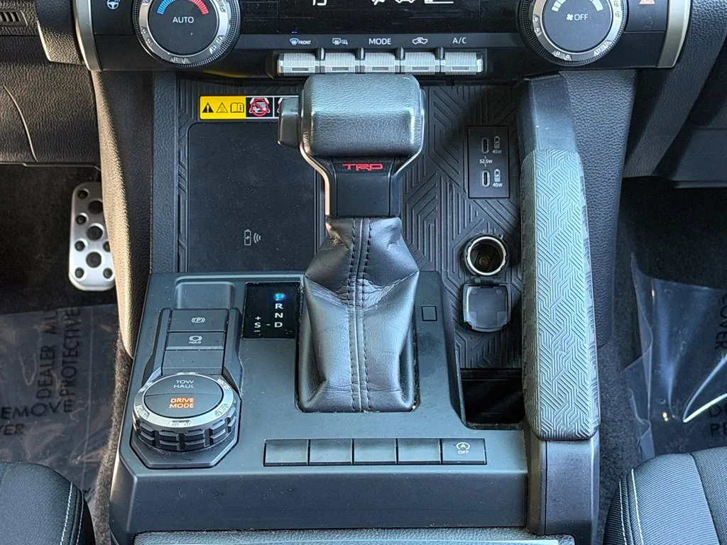 Toyota Tacoma photo 49