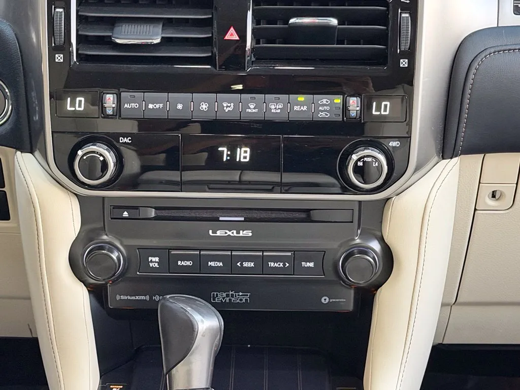 Lexus GX photo 50