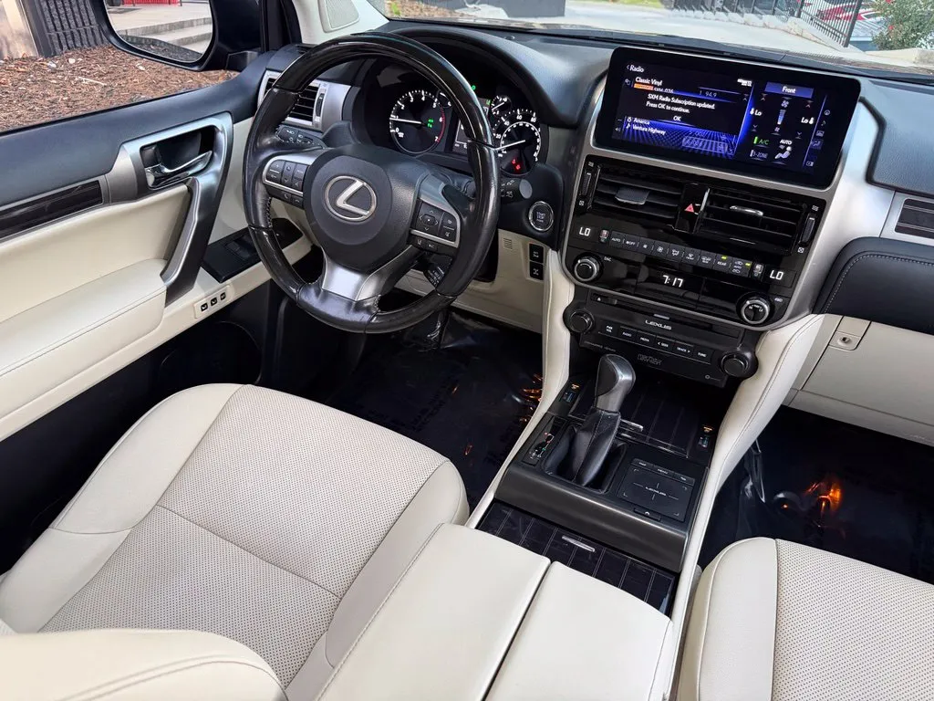 Lexus GX photo 43